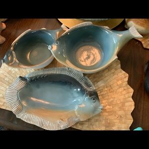 Vintage collectible Flat Earth fish pottery set - 1988
